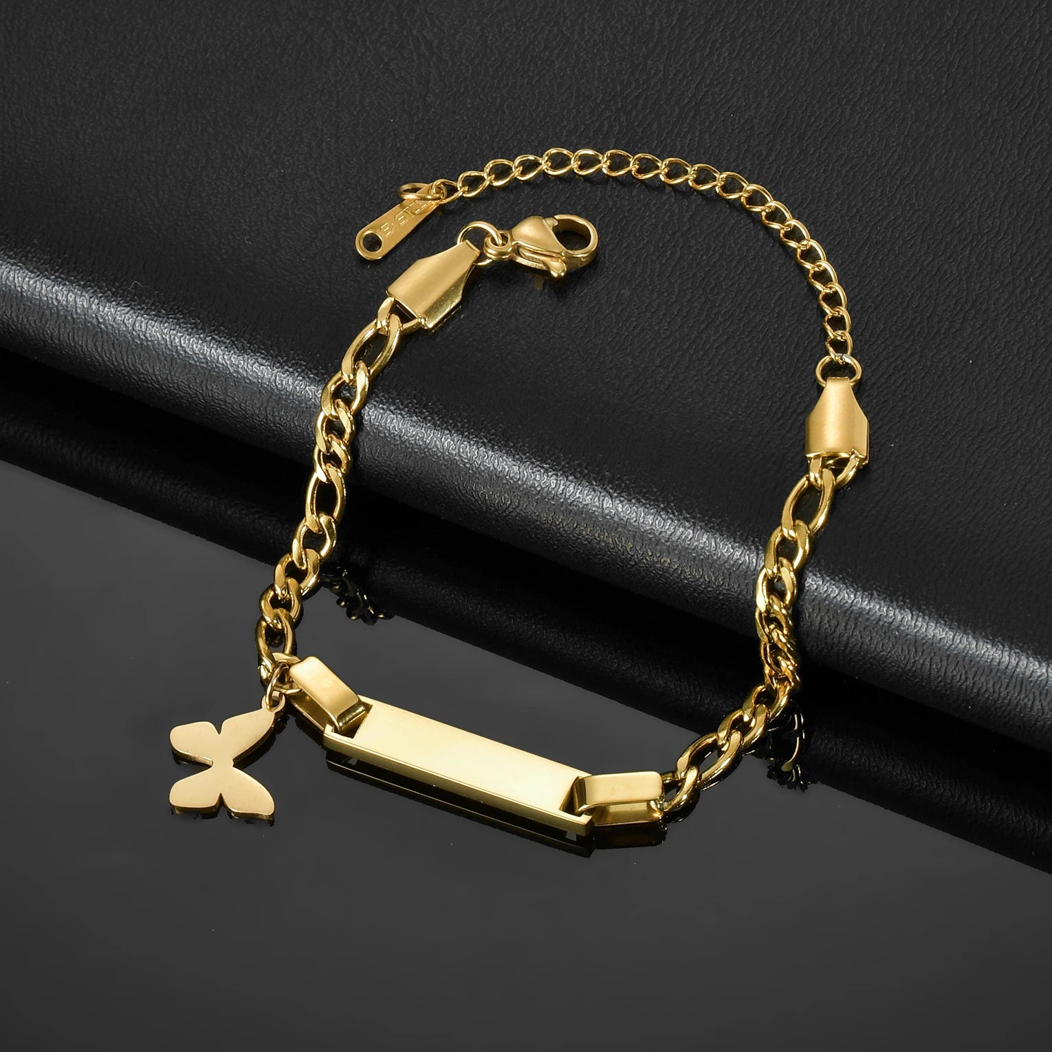 Atoztide Personalized Engrave Name Bracelet For Women Mother Kids Stainless Steel Heart Adjustable Figaro Chain Jewelry Gift